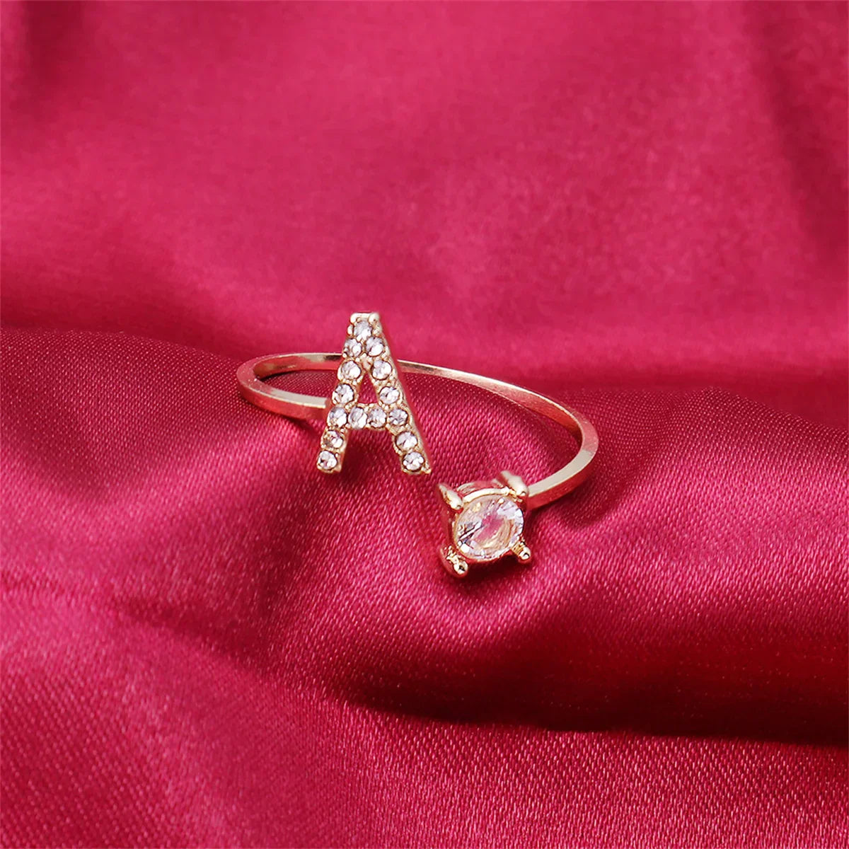 Personalised initial ring with solitaire diamond