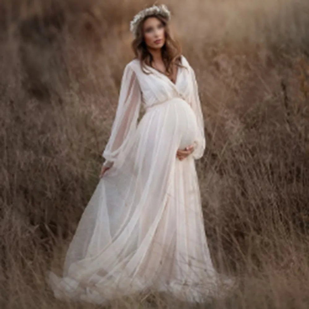 Feminine maternity dresses - 2024 Edition