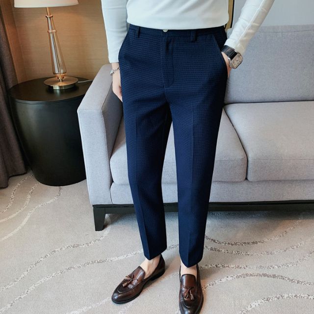 Slim-fit trousers with a subtle checked pattern