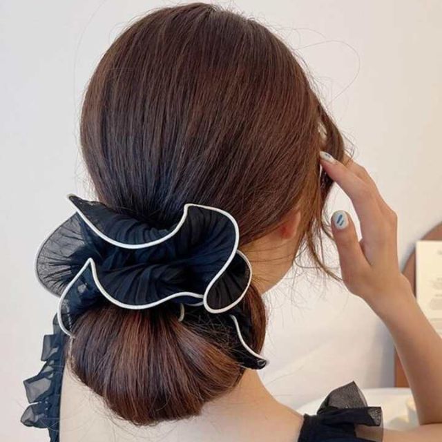 Folded chiffon hair ties with contrasting edge