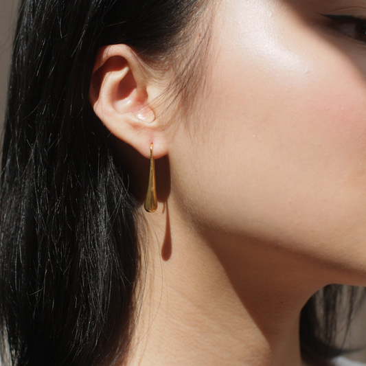 Water drop hook earrings