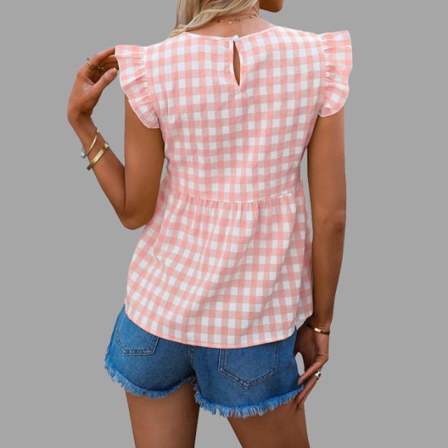 Checked gingham blouse with ruffled sleeves