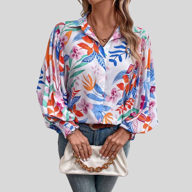 Flowing blouse with floral print