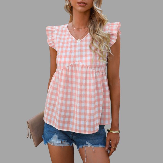 Checked gingham blouse with ruffled sleeves