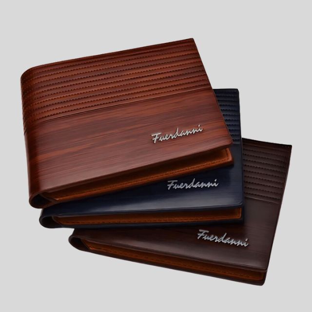 Elegant wooden wallet with groove detail