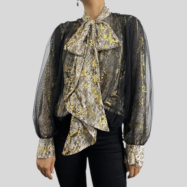 Transparent blouse with lantern sleeves