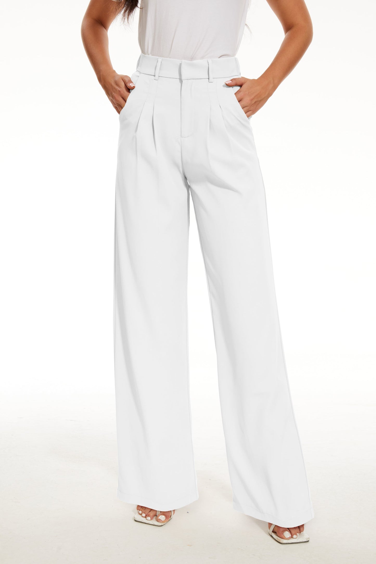 Contemporary women's trousers