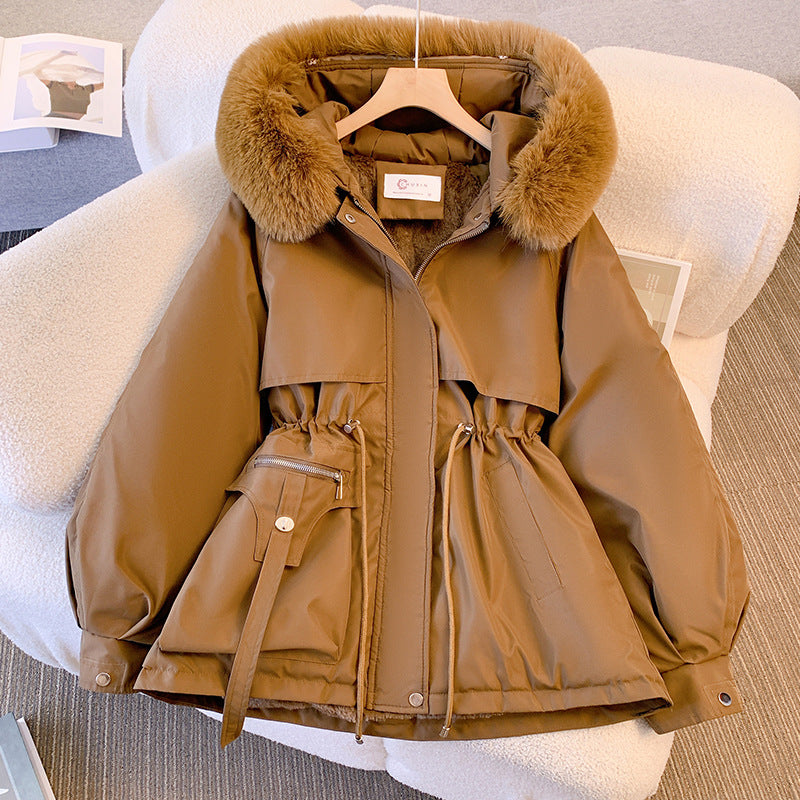 Luxurious and warm winter coat for women