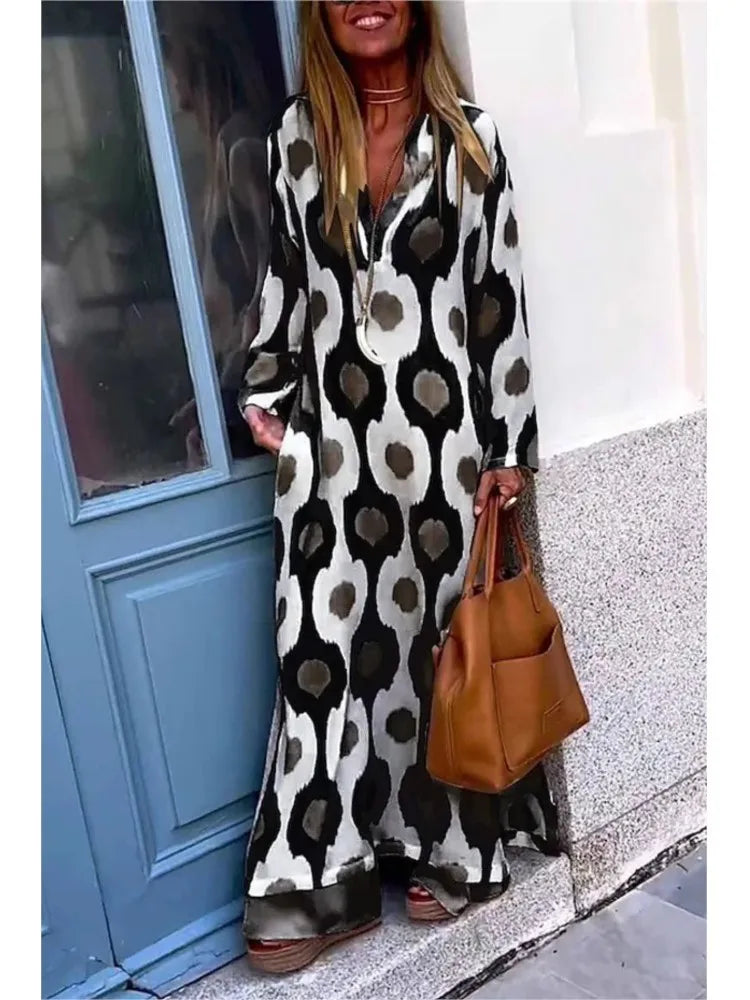 Women's boho chic maxi dress with geometric pattern