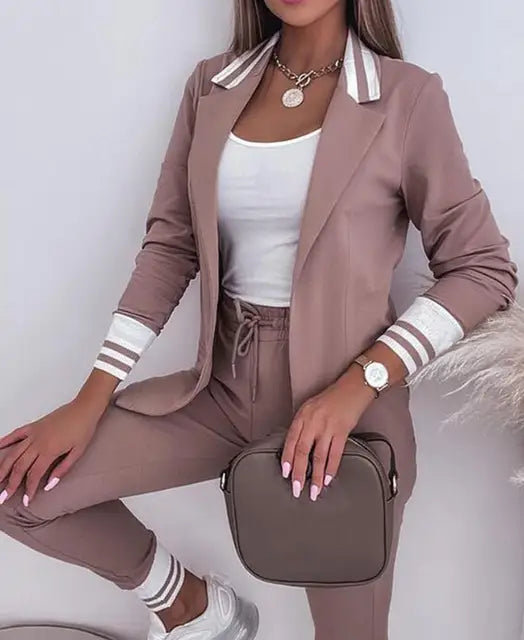 Double-breasted blazer trouser suit for spring