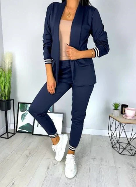 Double-breasted blazer trouser suit for spring