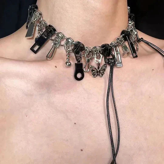 Fancy zip pendant choker