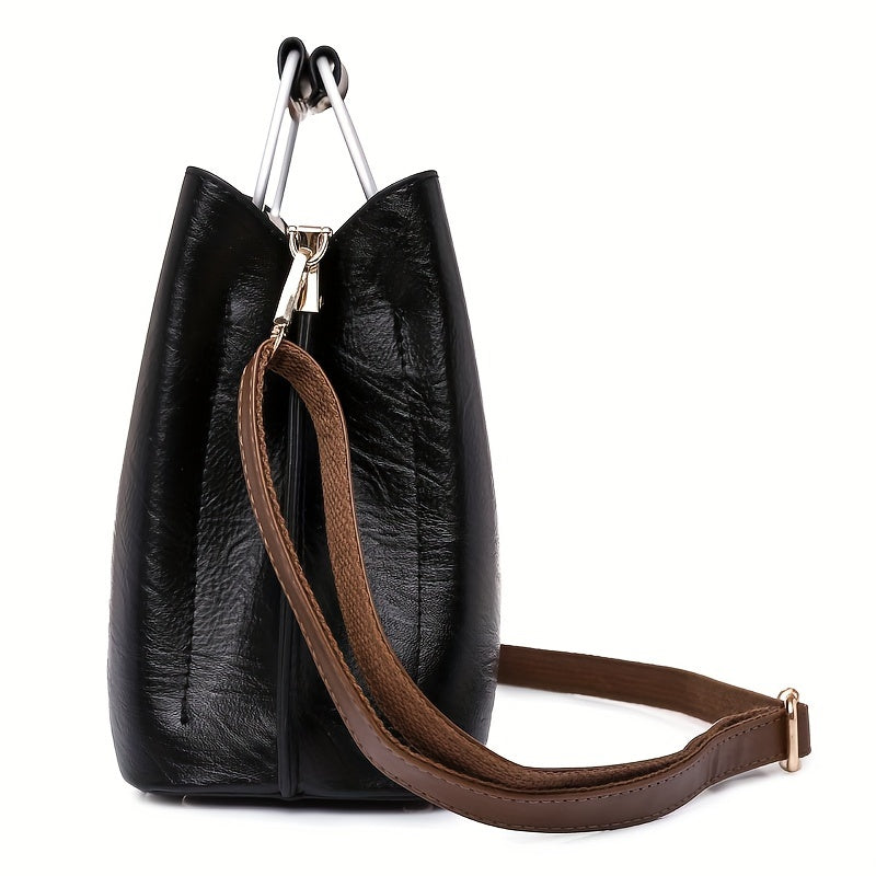 Elegant two-coloured leather bag