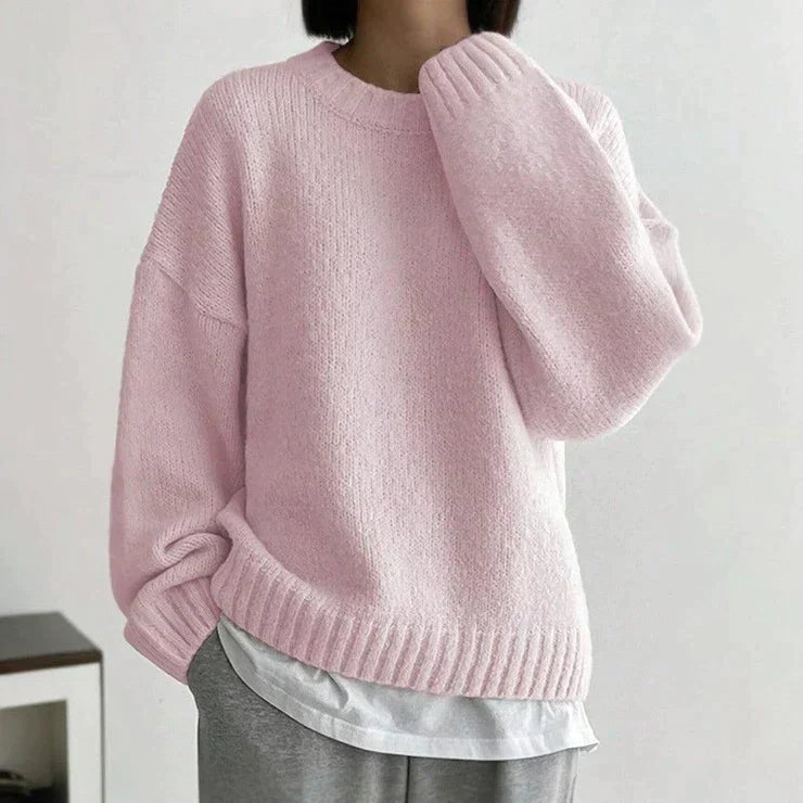 Pink plain jumper with round neckline