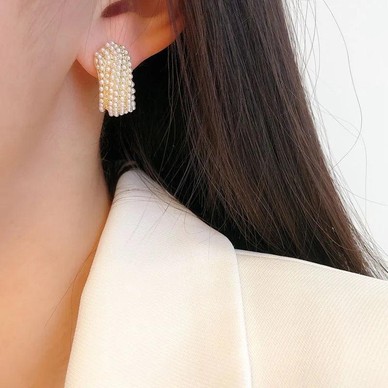 Chic earrings with pearl embellishment