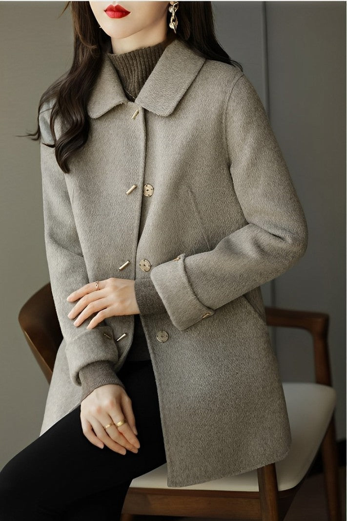 Women - Casual Wool Coat - Slim Fit - Stylish & Comfortable Outerwear for All Occasions