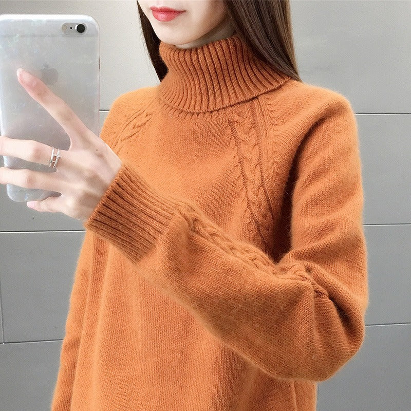 Women's Turtleneck Jumper - Elegant Loose Fit - Cozy Knit Sweater for Chic Style