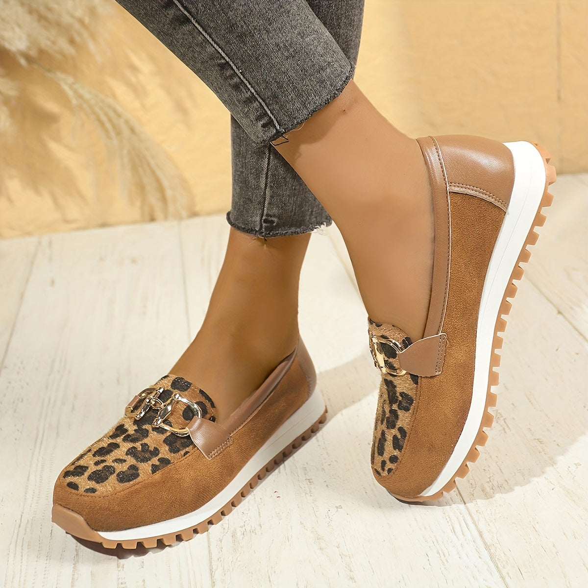 Women's - Slip-On Loafers - Leopard Print, Non-Slip & Comfortable - Trendy Footwear for Everyday Wear