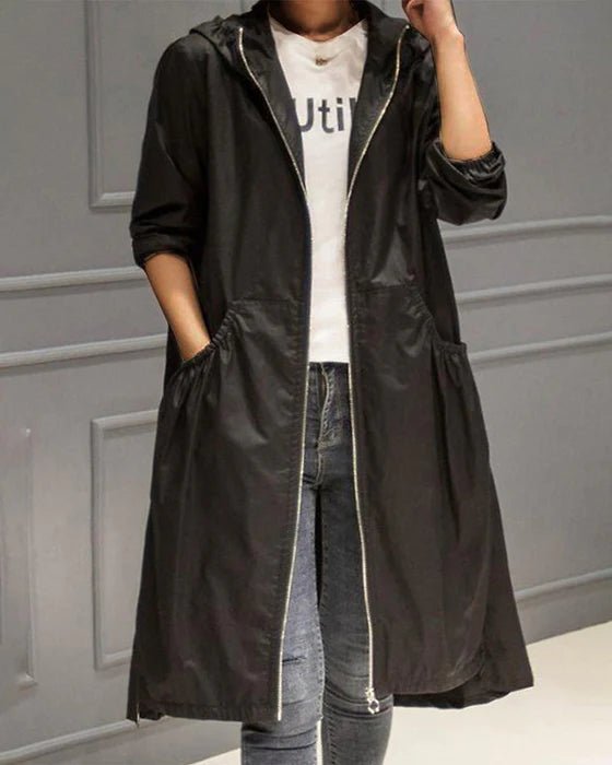 Women's Trench Coat - Stylish and Versatile - Lightweight Waterproof Outerwear