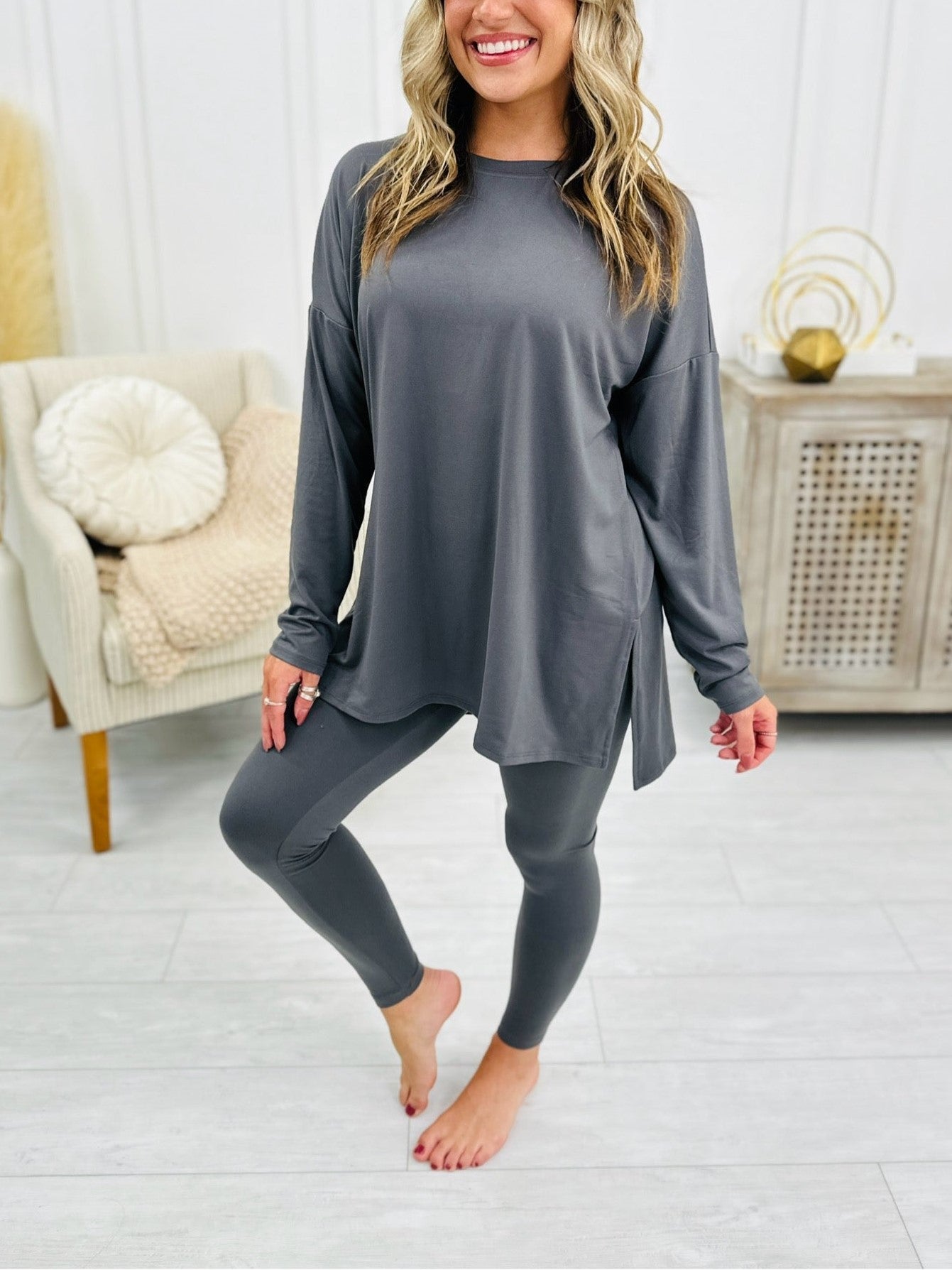 Women - Long-Sleeved Loungewear Set - Cozy Comfort - Perfect for Relaxation and Leisure