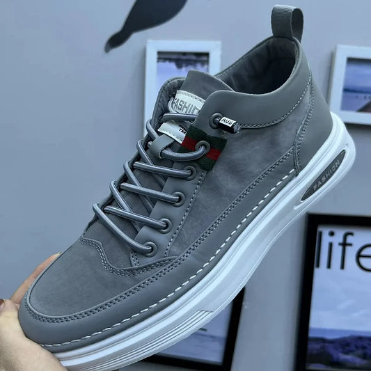 Trendy lace-up canvas skate shoes