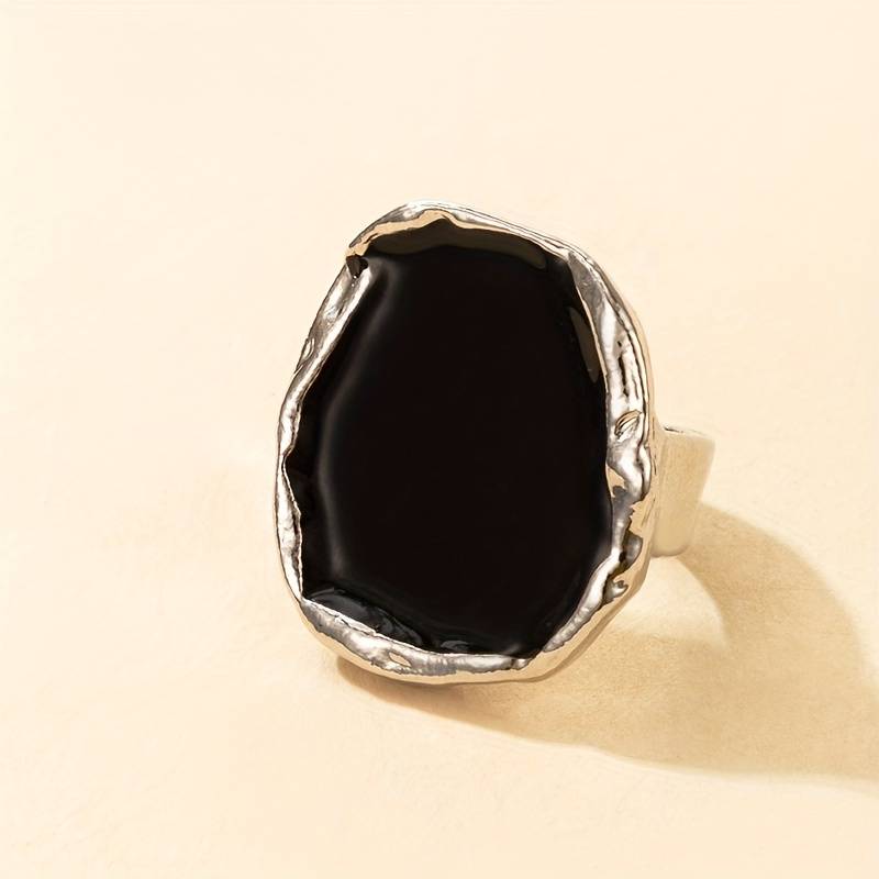 Vintage Black Stone Oversized Ring