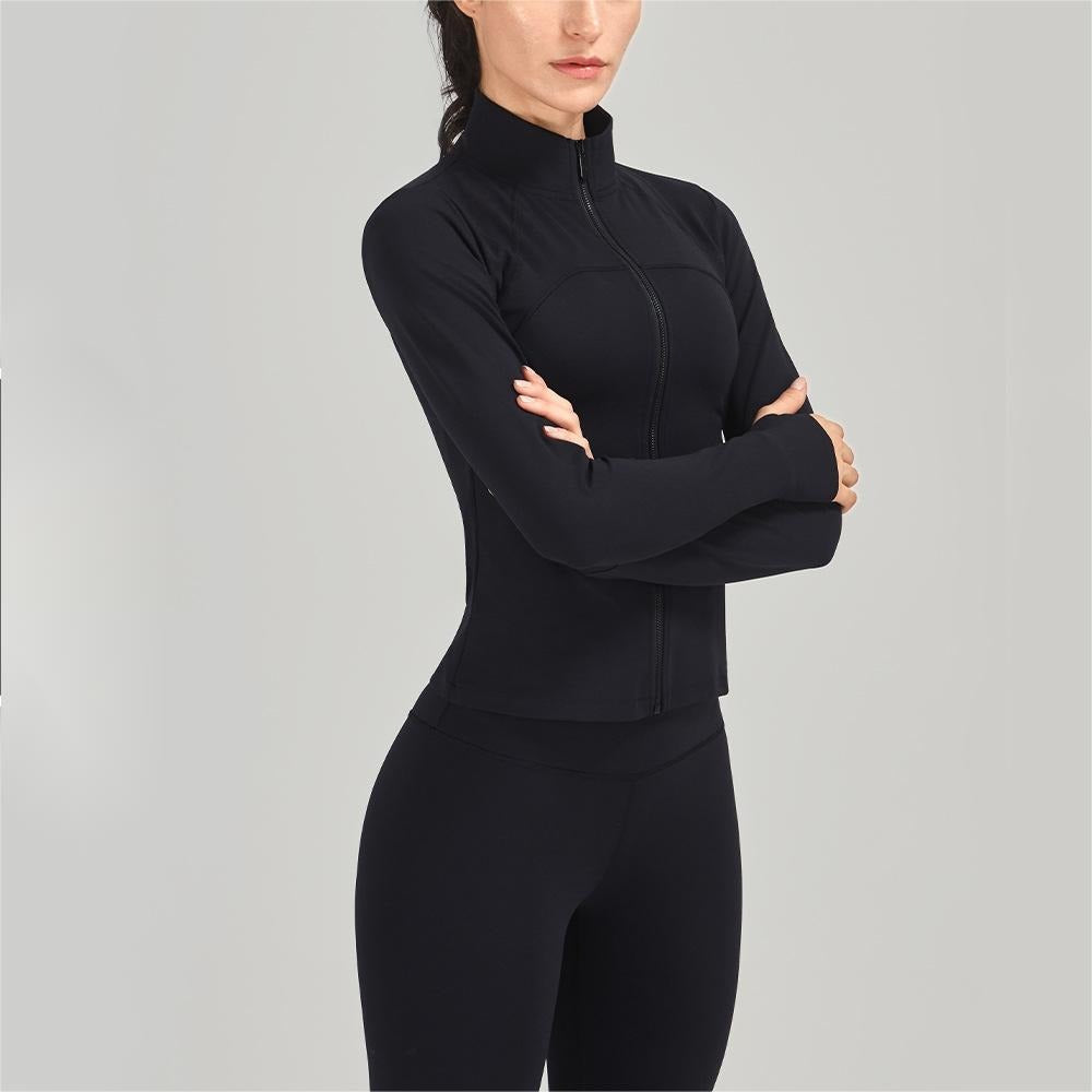 Simple sporty yoga jacket with zip fastening