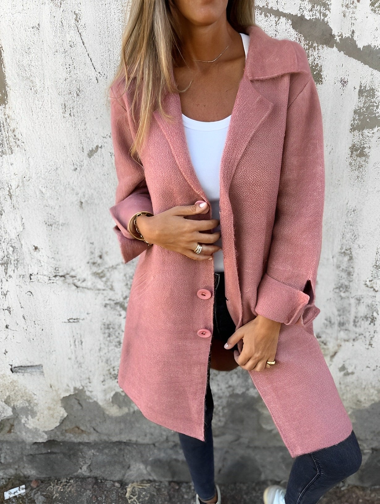 Women - Long Coat - Loose Fit with Pockets - Stylish and Comfortable Outerwear