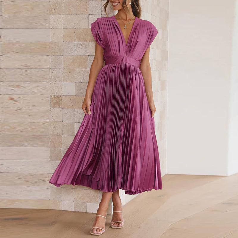 Pleated dress in premium quality