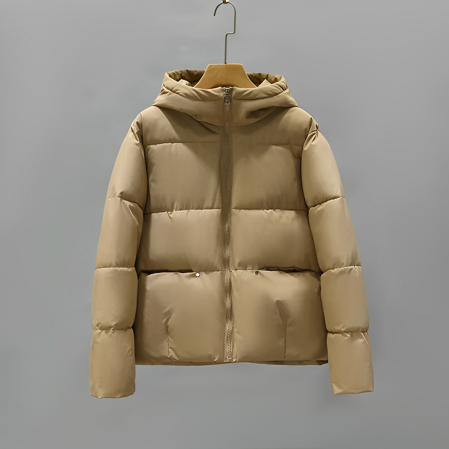 Women - Puffer Coat - Stylish & Warm - Fashionable Outerwear for Seasonal Style