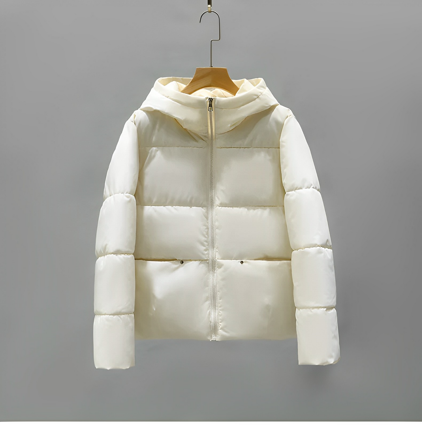 Women - Puffer Coat - Stylish & Warm - Fashionable Outerwear for Seasonal Style