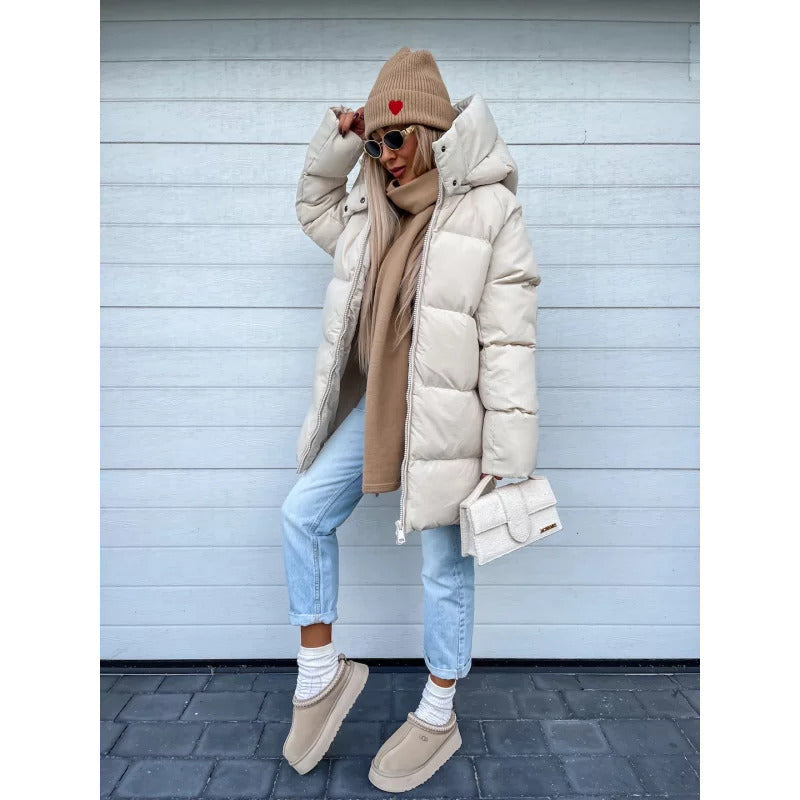 Thick and warm jacket with high neckline