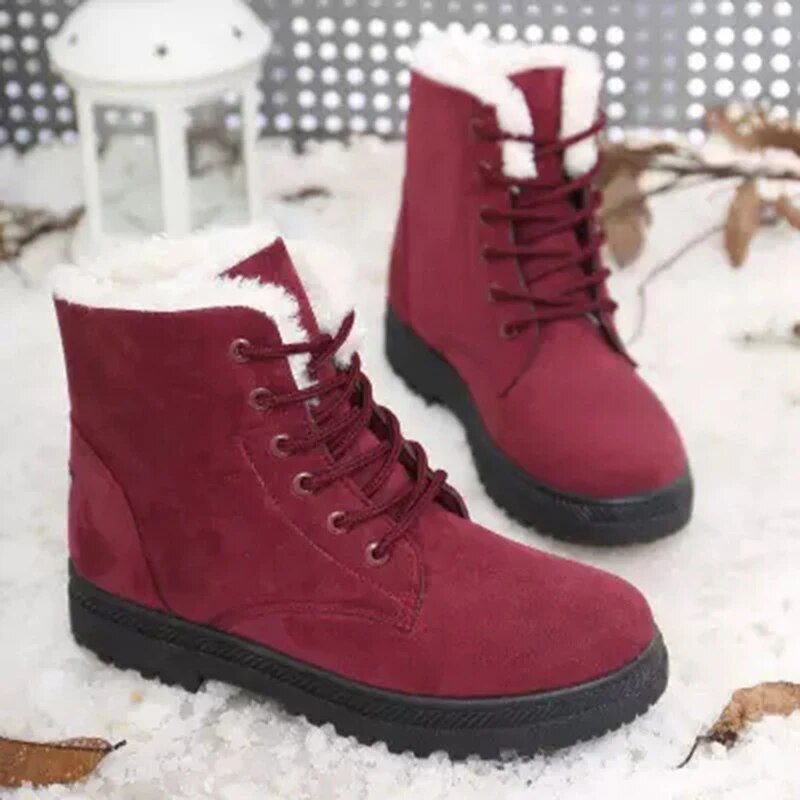 Ladies winter boots with lining