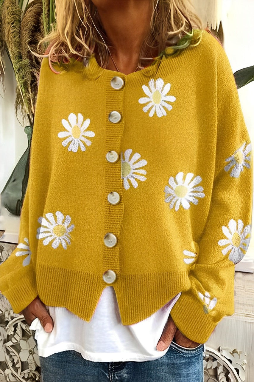 Women - Knitted Jumper - Cozy Floral Pattern with Button Details - Stylish Comfortable Knitwear