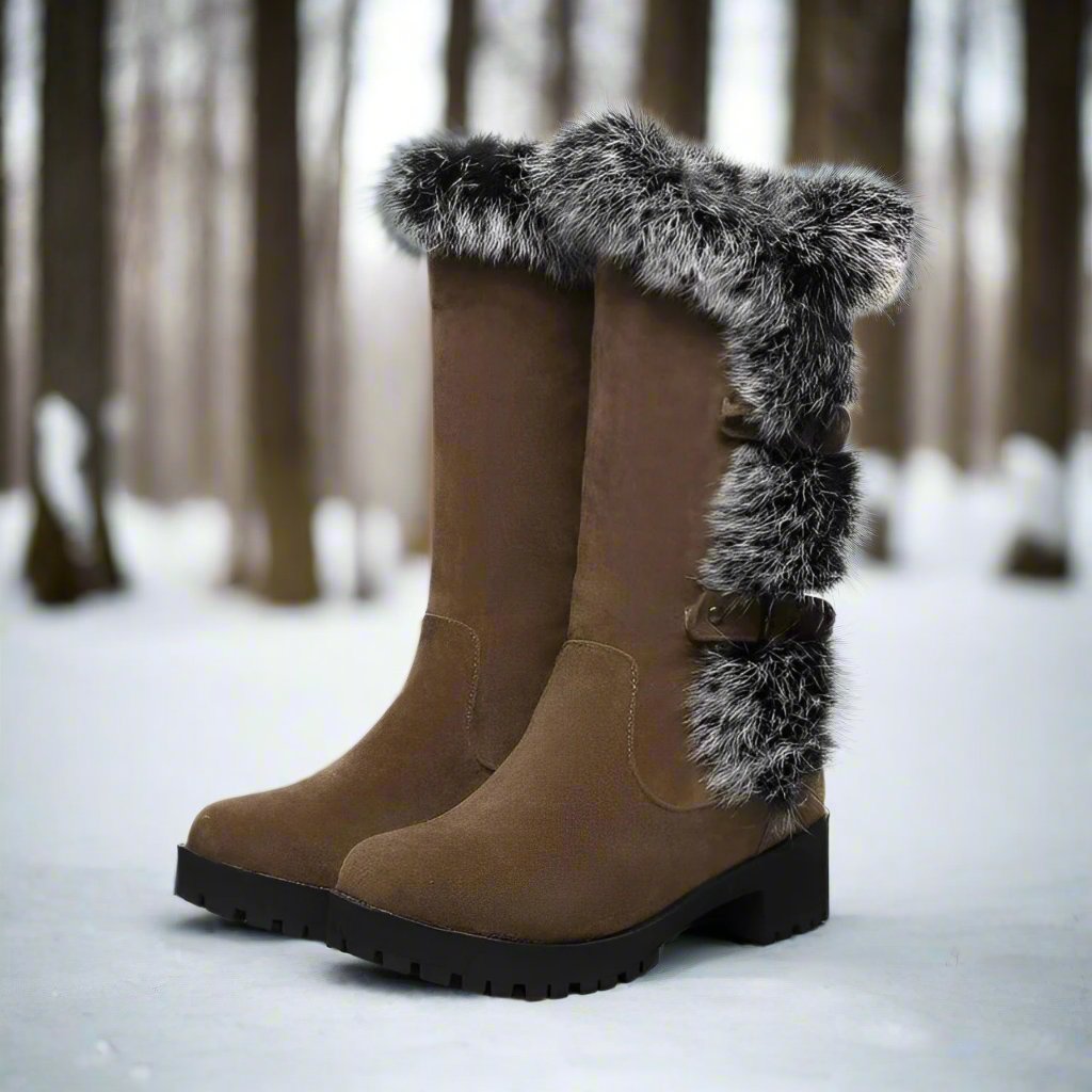 Women - Snow Boots - Elegant Suede - Stylish Winter Footwear for Comfort and Warmth