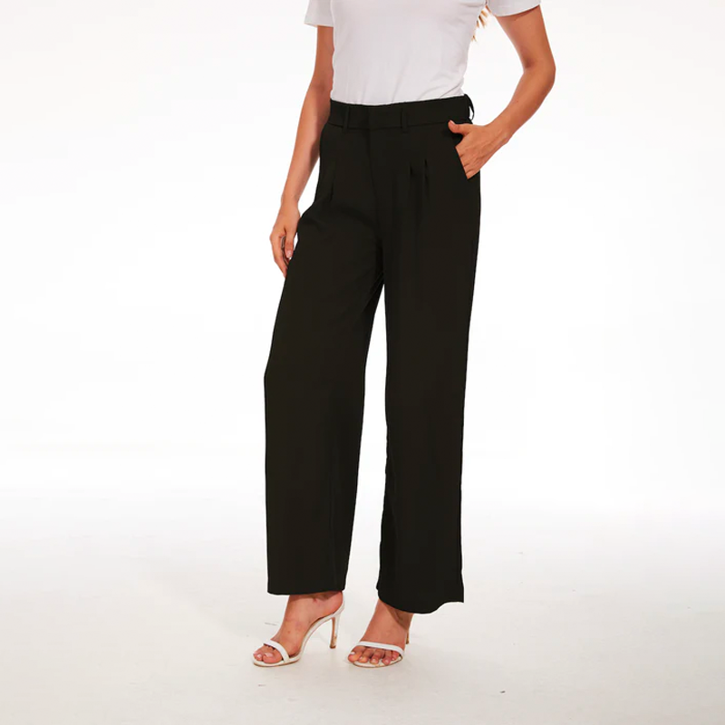 Contemporary women's trousers