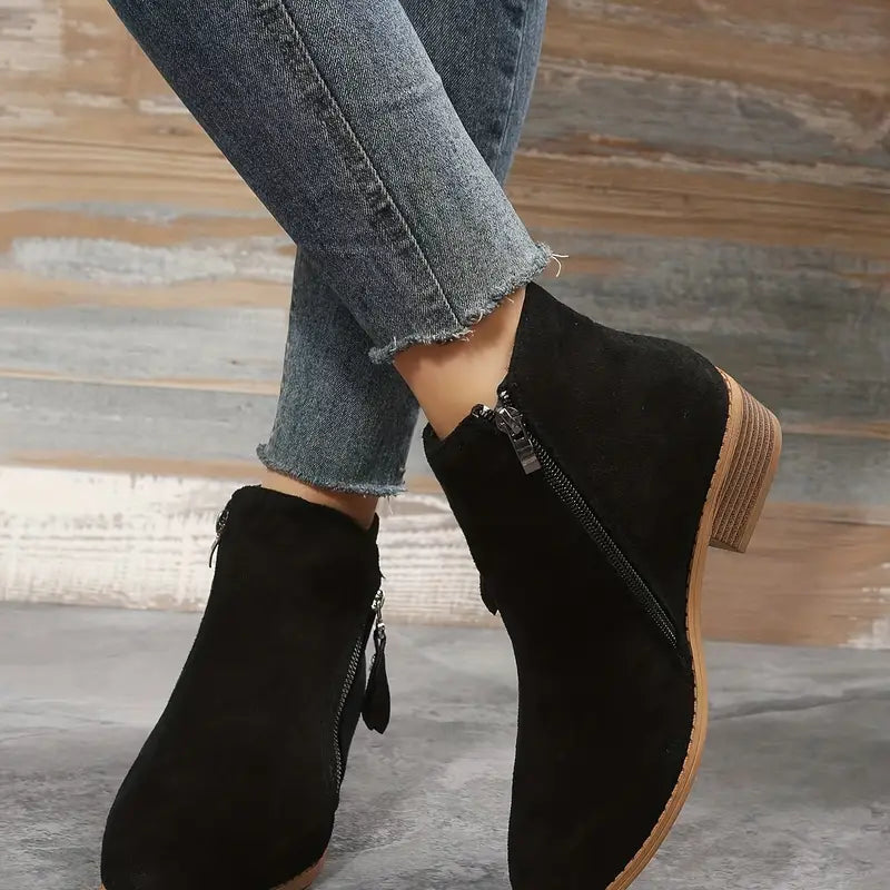 Women's - Stylish Vegan Leather Ankle Boots - Chic & Sustainable Footwear - Perfect for Any Occasion