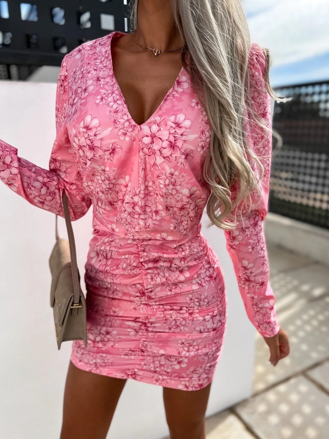 Long Sleeve V-Neck Print Pack Hip Gathered Body Dress