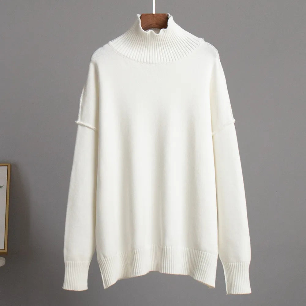 Women - Turtleneck Jumper - Cozy Loose Knit Design - Casual Sweater for Everyday Comfort