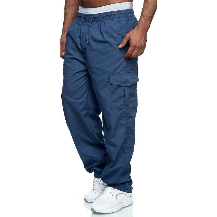 Men's cargo trousers in a relaxed fit