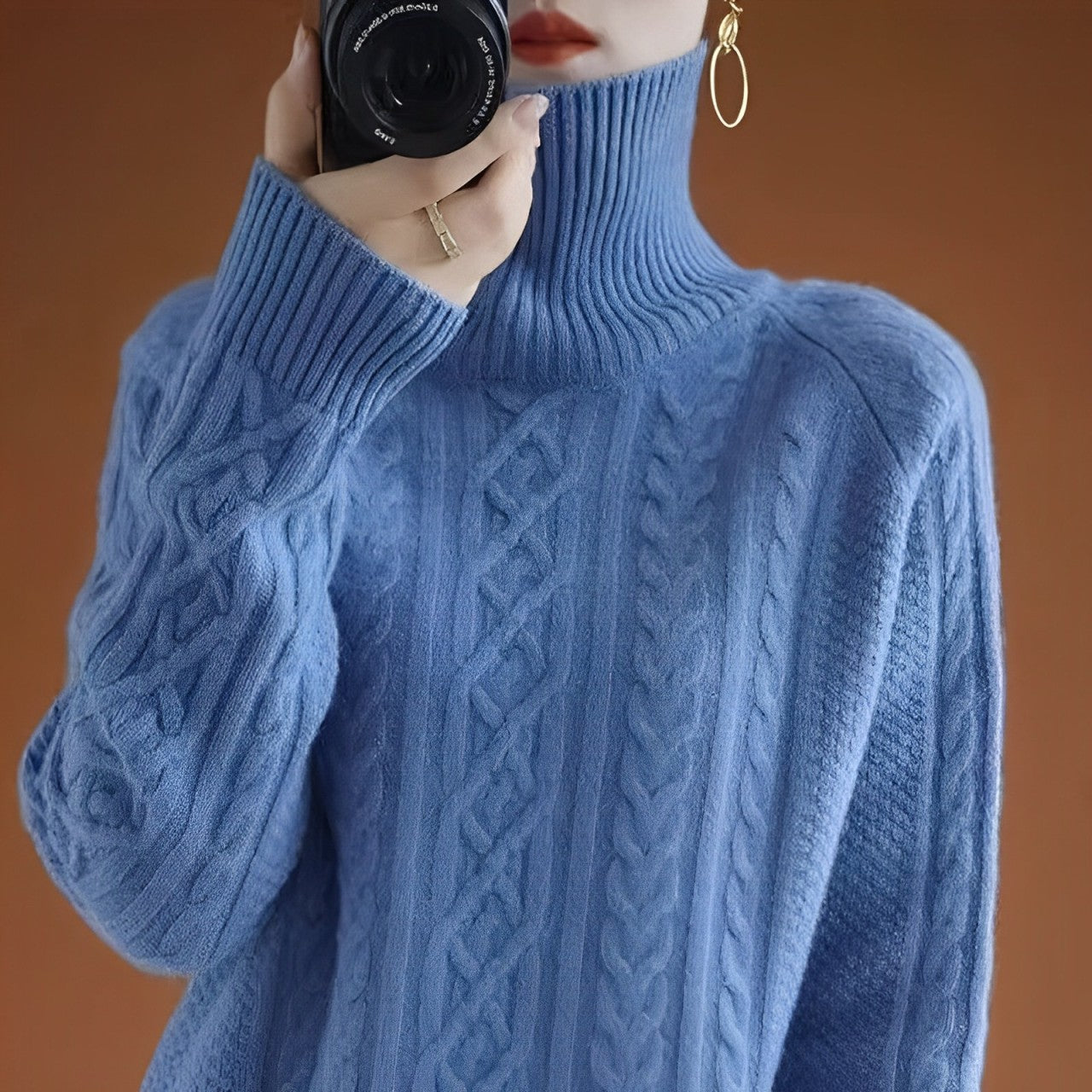 Women’s - Turtleneck Jumper - Warm - Cozy Essential for Winter Style