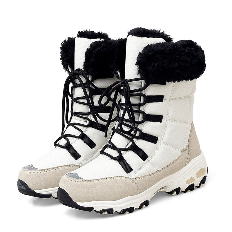 Women's - Warmly Lined Snow Boots - Cosy Insulated Footwear for Winter Adventures - Stylish Winter Boots