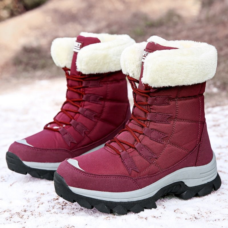 Women's - Warmly Lined Snow Boots - Cosy Insulated Footwear for Winter Adventures - Stylish Winter Boots