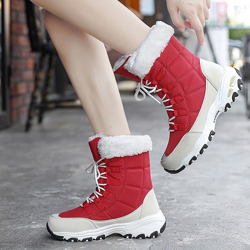 Women's - Warmly Lined Snow Boots - Cosy Insulated Footwear for Winter Adventures - Stylish Winter Boots