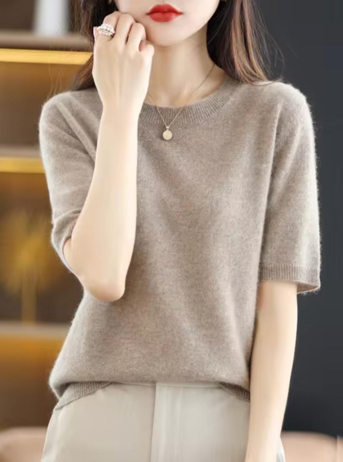 Short-sleeved wool and cashmere jumper