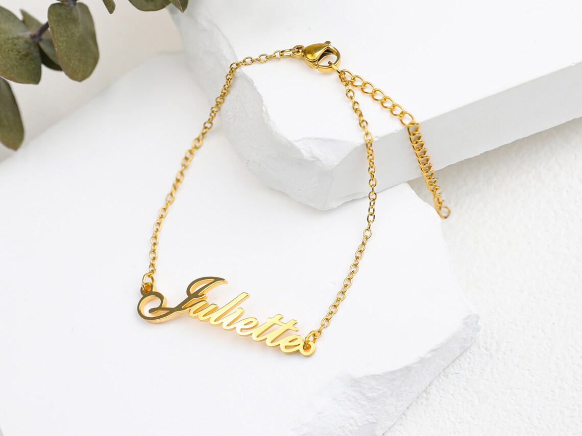 Golden personalised name anklet