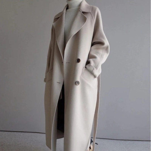 Long woollen coat with belt