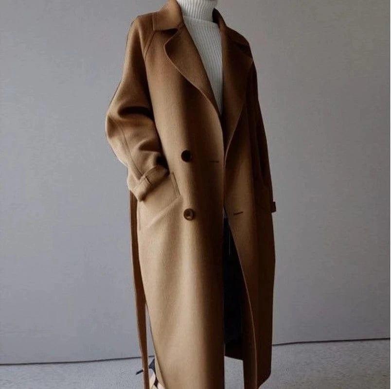 Long woollen coat with belt