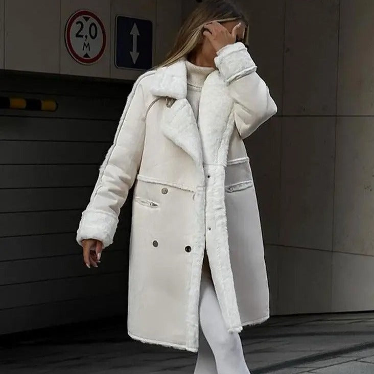 Elegant long jacket for the cool season