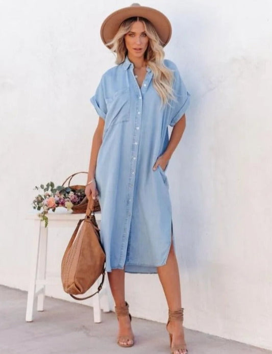 Short-sleeved denim shirt dress